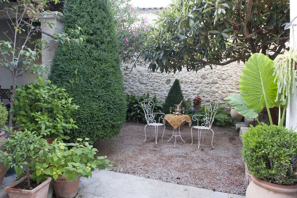 La Maison du Peintre en Provence Mallemort Extérieur photo