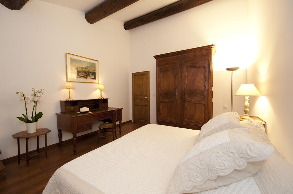 La Maison du Peintre en Provence Mallemort Chambre photo